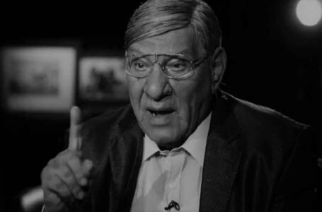 وفاة الإعلامي المصري مفيد فوزي عن عمر ناهز الـ89 عاما… ￼