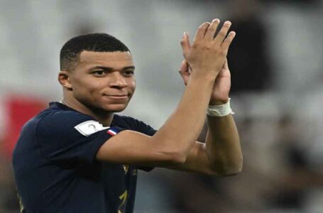 مصدر (ا ف ب): مبابي يغيب عن تمارين المنتخب الفرنسي…