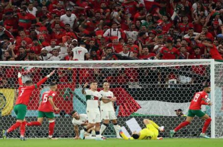 المغرب إلى نصف نهائي كأس العالم بعد فوزه على البرتغال…