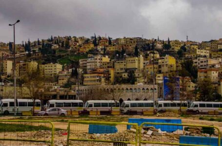 مجلس النواب يستمع اليوم إلى رد حكومي لحل ملف النقل العام 