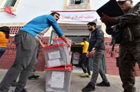 التونسيون ينتخبون برلمانا بلا صلاحيات في ظل وجود الرئيس سعيد…