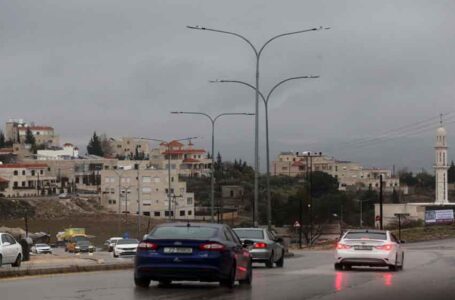 كتلة هوائية باردة وماطرة يومي الخميس والجمعة…