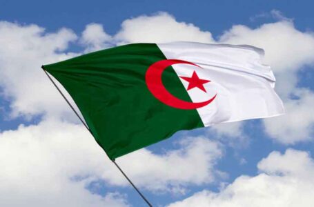رفع الأجور ومعاشات المتقاعدين ومنحة البطالة في الجزائر…