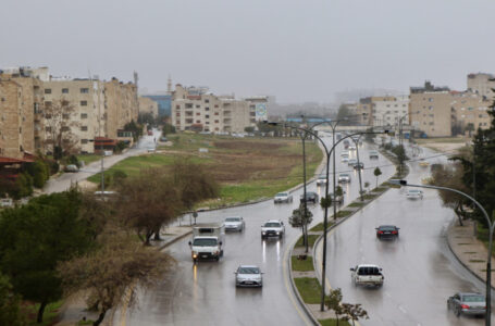 طقس بارد نهارًا وبارد جدا ليلًا حتى الجمعة وتحذير من الضباب…  ￼