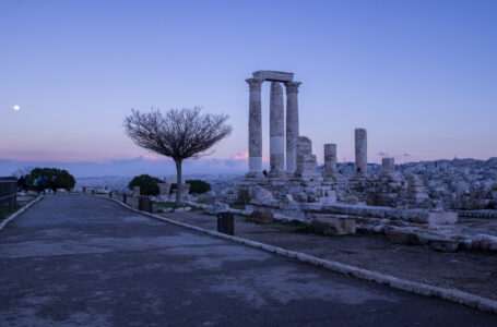 كتلة باردة جدا الثلاثاء تستمر حتى الخميس وتحذيرات من تشكل سيول….      