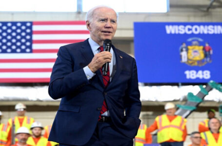 بايدن: الولايات المتحدة “لا تسعى إلى نزاع” مع الصين…….     ￼