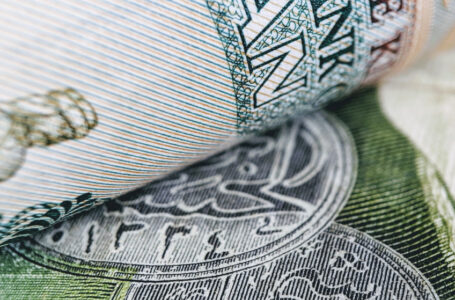 ارتفاع أرباح الشركات المدرجة ببورصة عمّان 87.7% بقيمة 2.47 مليار دينار العام الماضي…….      ￼