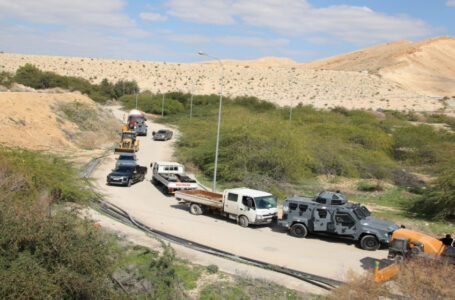 ضبط وردم 49 بئرا مخالفة في سد الكفرين تبيع المياه لفنادق ومزارع…….