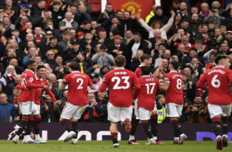 مانشستر يونايتد يواجه نيوكاسل في كأس الرابطة لإنهاء صيام طويل عن الألقاب……..