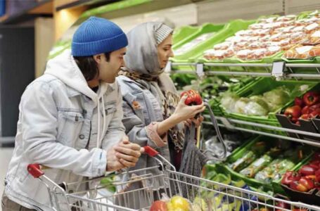 التوفير والتدبير أبرز “طبقين” على موائد الأردنيين في رمضان هذا العام…….       ￼