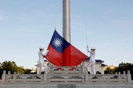 تايوان: رصد 19 طائرة للقوات الجوية الصينية في منطقة دفاعها الجوي………