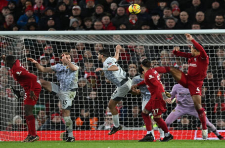 ثنائية فان دايك وصلاح تمنح ليفربول الفوز 2-0 على ولفرهامبتون………