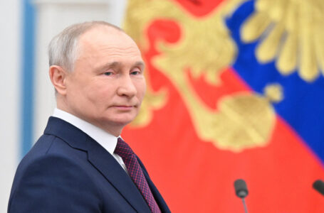 بوتين: ألمانيا ما زالت “محتلة”……..     ￼