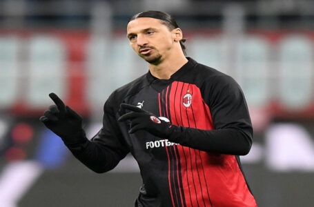 استدعاء إبراهيموفيتش بعمر 41 إلى صفوف منتخب السويد……..       ￼