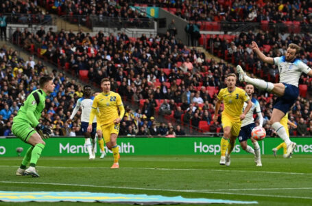 إنجلترا تُسقط أوكرانيا 2-0 في التصفيات المؤهلة إلى كأس أوروبا…….      ￼