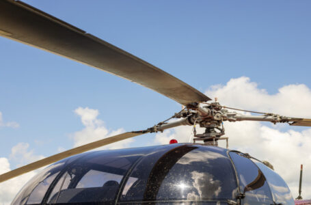 تحطم طائرتي هليكوبتر تابعتين للجيش الأميركي في ولاية كنتاكي…….      ￼