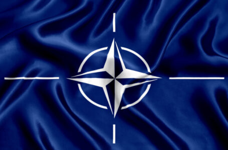 فنلندا ستنضم رسميا لحلف شمال الأطلسي في غضون أيام…….           ￼