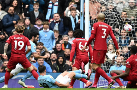 مانشستر سيتي يُكبد ليفربول خسارة ثقيلة بدون هالاند………