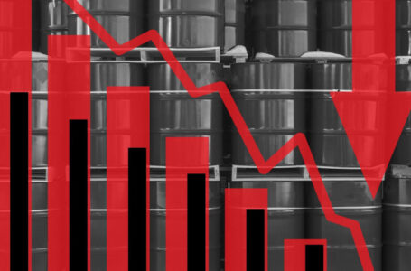 دول عربية وروسيا تعلن خفضا “طوعيا” لإنتاج النفط بدءا من أيار المقبل……..       ￼