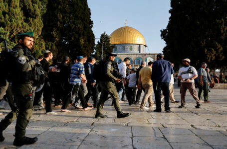 الأردن يدين بأشد العبارات اقتحام المسجد الأقصى ويطالب إسرائيل بالخروج منه فورا…….      ￼