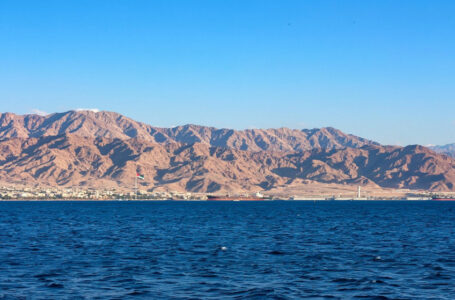 تمديد تقديم العروض المالية والفنية لمشروع الناقل الوطني……..