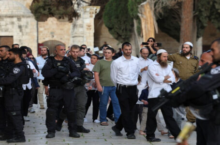 خطيب المسجد الأقصى: على الدول العربية والإسلامية الوقوف مع الأردن للضغط على الاحتلال الإسرائيلي……..