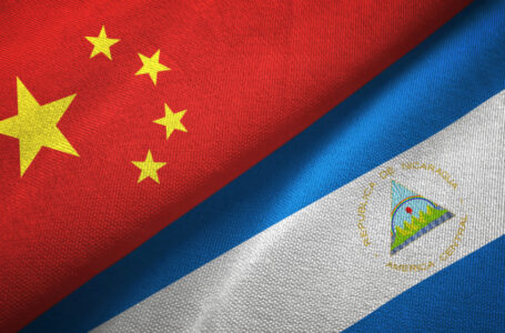 نيكاراغوا تطلق مشروعا لإنشاء آلاف الوحدات السكنية المدعومة بمساعدة من الصين……..       ￼