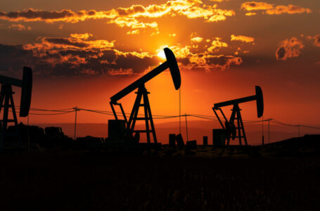 تراجع أسعار النفط عالميا…….