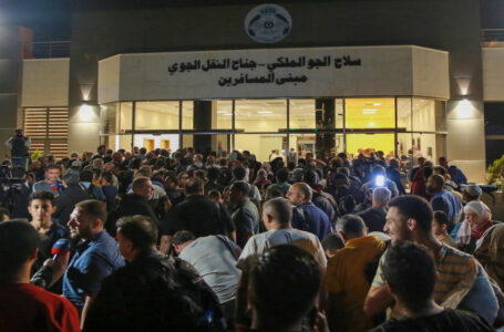 وزارة الخارجية: عودة 17 أردنيا من السودان عبر عملية إجلاء ألمانية…….       ￼