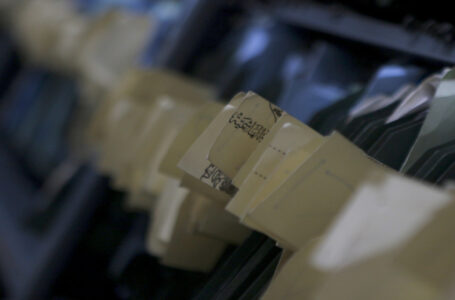 العمل بأمر الدفاع 28 القاضي بتأجيل تنفيذ قرارات حبس المدين ينتهي اليوم…….     ￼