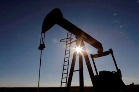 النفط يرتفع مع بدء انحسار المخاوف من الركود…….       ￼