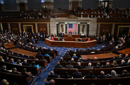 الجمهوريون بالكونغرس يصوتون على مشروع قانون لتقييد الهجرة……