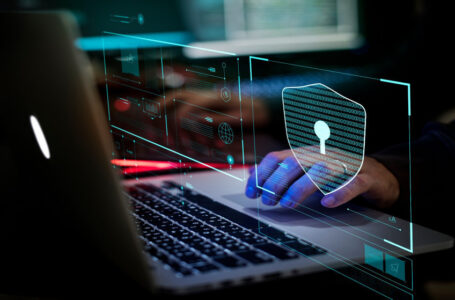 10 ملايين دولار مكافأة لمن يعتقل قرصان معلوماتية روسي…….      ￼