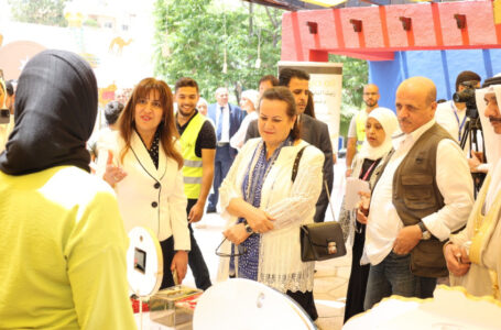 الأميرة سناء عاصم ترعى مهرجان المدينة الدولي…….      ￼