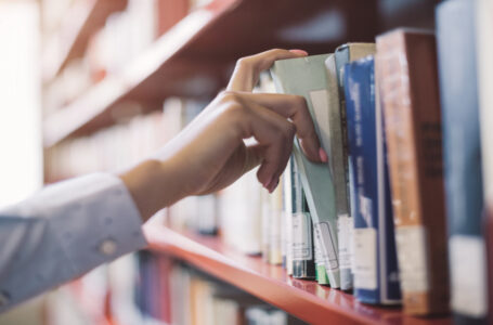 6 دور نشر أردنية تشارك في معرض المدينة المنورة للكتاب……     ￼