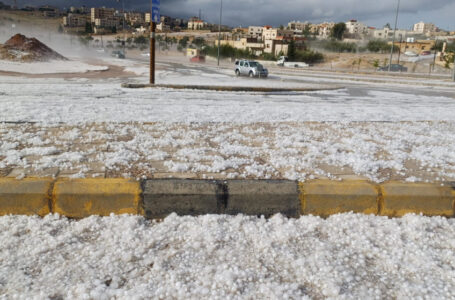 حالة عدم استقرار جوي وتضرر مركبات من تساقط البرد…….