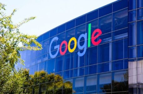 غوغل تقلل العمل عن بعد وتفضل عودة الموظفين إلى العمل من المكتب