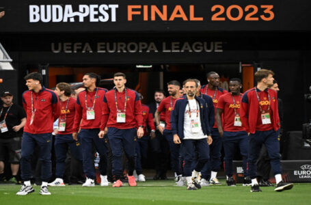 يوروبا ليغ: مورينيو للقب سادس أمام إشبيلية الباحث عن الكمال……     ￼