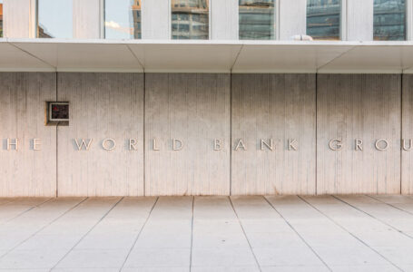 البنك الدولي: الحكومة تطلب تمديد مشروع يعزز الخدمات الاجتماعية للشباب 6 أشهر…….       ￼