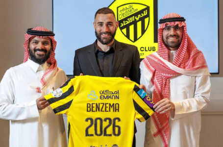 نادي الاتحاد السعودي يضم الفرنسي بنزيمة حتى 2026…….     ￼