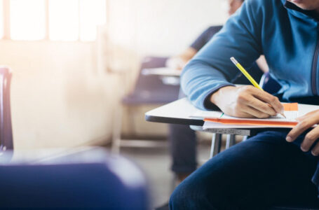 وزارة التربية: إعلان نتائج أولية بشأن امتحان مبحث الكيمياء الجمعة￼