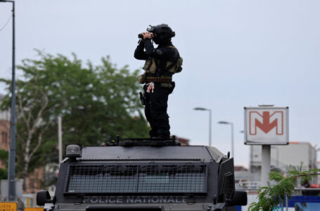 إلغاء حجوزات سياحية في فرنسا جراء الاضطرابات￼