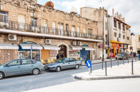 بلدية مأدبا تطرح عطاء مشروع الممر السياحي￼