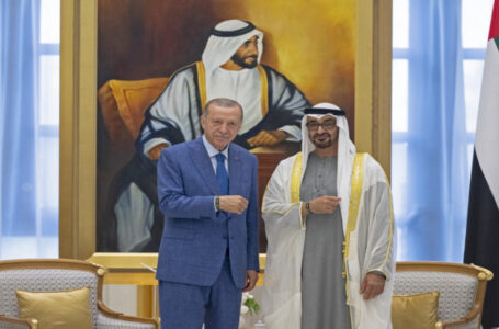 أنقرة وأبوظبي تبرمان عقوداً بـ50 مليار دولار خلال زيارة أردوغان للإمارات