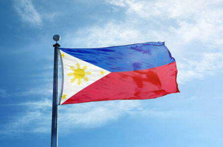 فيضانات في الفلبين تدفع المئات إلى ترك منازلهم￼