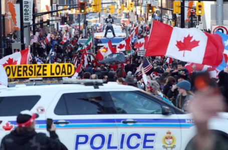 كندا تحاكم منظمي الحركة الاحتجاجية لسائقي الشاحنات العام الماضي￼