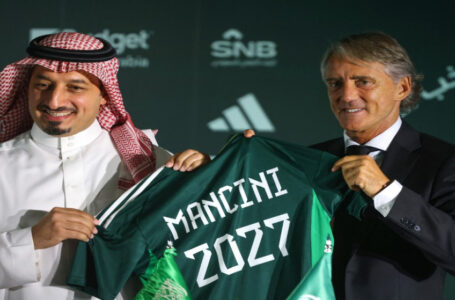مانشيني يخوض أول اختبار له مدرباً للسعودية أمام كوستاريكا￼