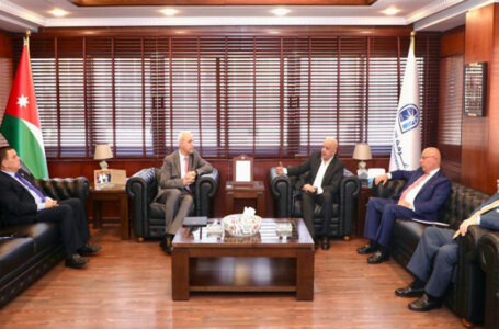 غرفة تجارة عمّان تشير لوجود “فرص اقتصادية ضائعة” مع تركيا