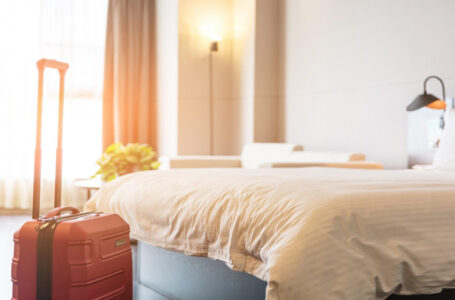 يوفر من 300-400 وظيفة.. فرصة استثمارية لإنشاء فندق في البحر الميت￼