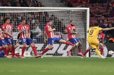 برشلونة يهزم أتليتيكو ويتقدم للمركز الثاني بالدوري الإسباني￼